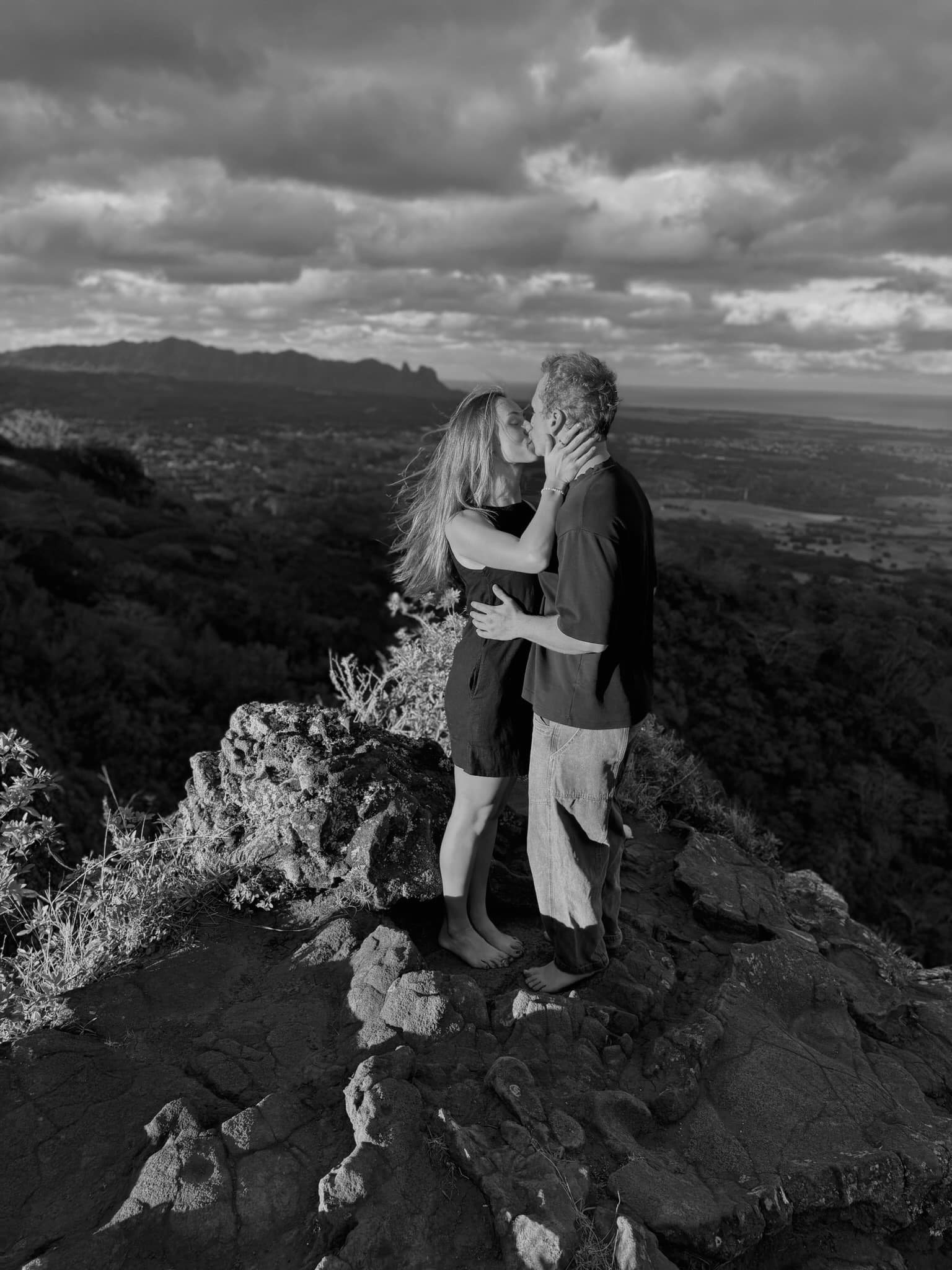 A kiss on the mountain